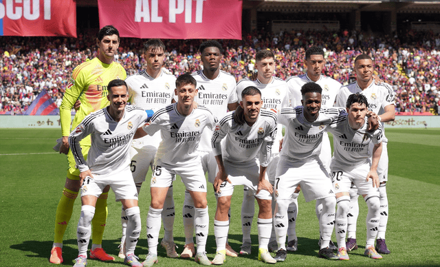 英超半场：内托冲顶破门，吉滕斯献助攻，切尔西1-0伯恩利（英超半场战报：吉滕斯送助攻，内托头球建功，切尔西暂1-0伯恩利）