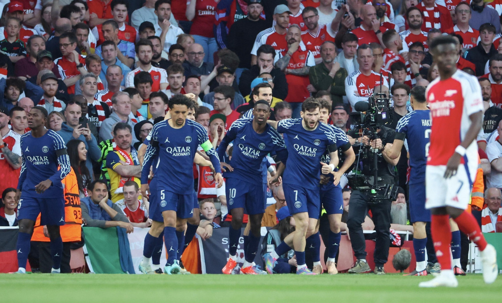 中超比赛焦点：山东泰山迎战上海申花,（中超焦点战：山东泰山对阵上海申花）