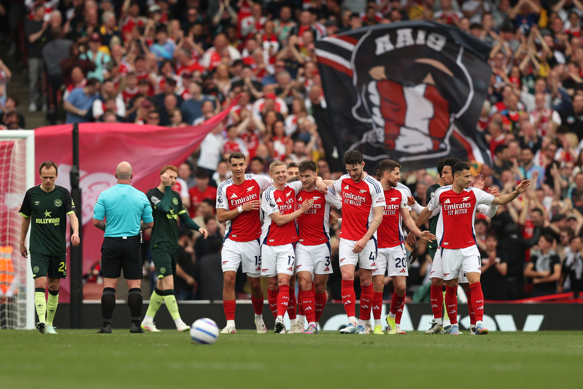 斯洛文尼亚足协官方：谢什科将因伤缺席本月国际比赛日的比赛（斯洛文尼亚足协官宣：谢什科因伤缺席本月国际比赛日）