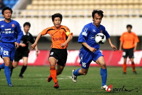 英超最新积分榜：阿森纳6分领跑，切尔西曼城紧追，热刺跌至第9（英超积分榜出炉：阿森纳领先6分，曼城切尔西紧逼，热刺降至第9）