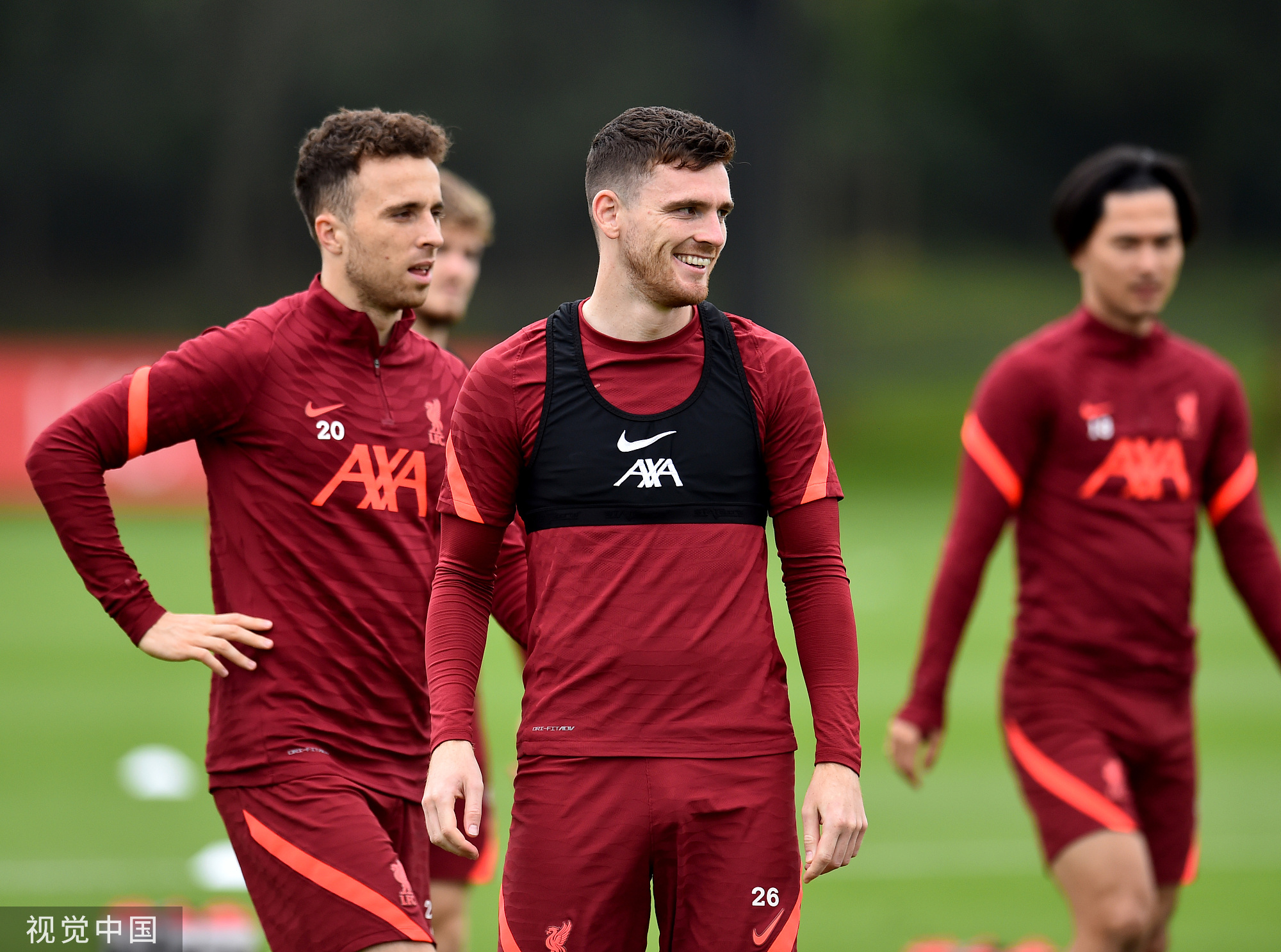 法尔克：拜仁已基本谈妥于帕续约条件，只差解约金条款的分歧（法尔克：拜仁与于帕续约基本达成一致，仅在解约金条款上仍有分歧）