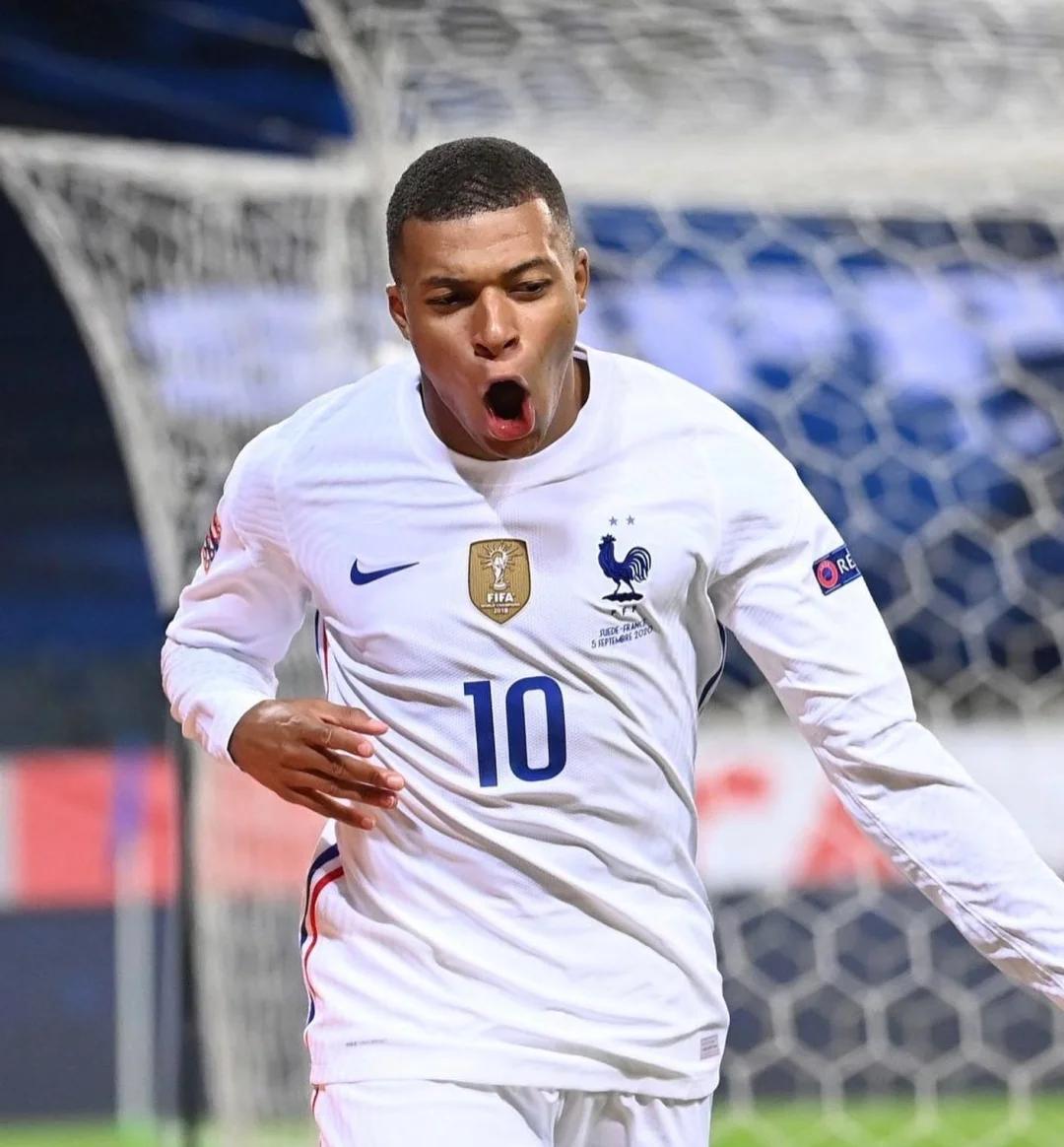 日职乙半场：埃罗破门被吹，仙台七夕暂0-0磐城FC