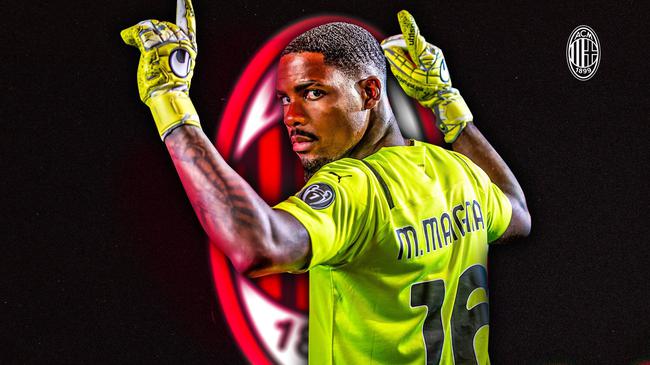 范佩西：瓜迪奥拉训练课让我醍醐灌顶；考教练证书两次没过