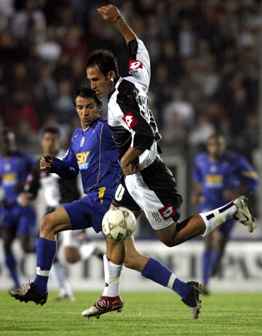 每体：巴萨接近签下埃及17岁前锋阿卜杜勒卡里姆