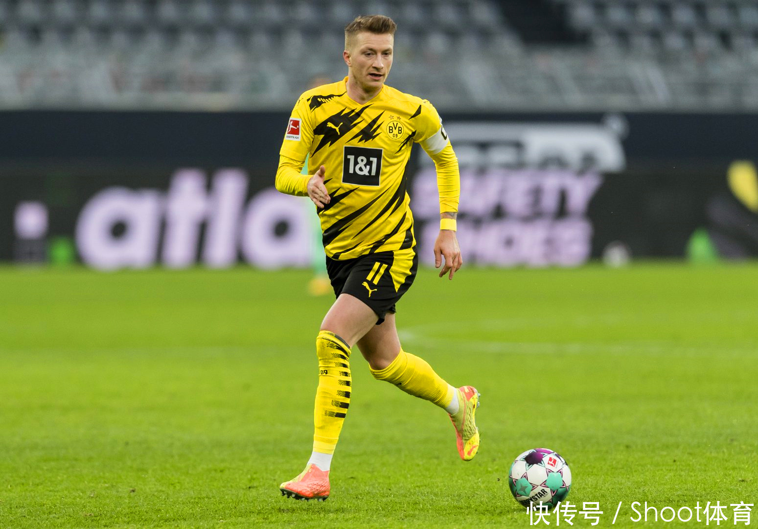 英冠半场：伯吉斯乌龙，雷克瑟姆暂1-0斯旺西（英冠半场战况：伯吉斯自摆乌龙，雷克瑟姆暂以1-0领先斯旺西）