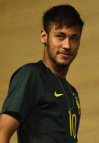 中超比赛回放：北京国安2-1战胜广州队,