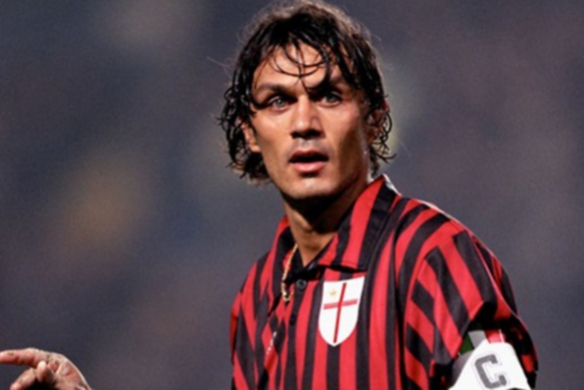 米体：斯帕莱蒂满意尤文的阵容，他相信他们能争意甲冠军（米兰体育报：斯帕莱蒂看好尤文阵容，称其有实力冲击意甲桂冠）