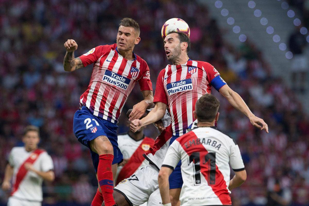 霍芬海姆vs奥格斯堡：曹法尔、奥利弗-鲍曼首发，法比安-里德、泽西格尔出战