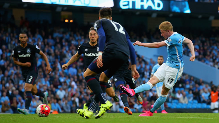 为了赢，你的面相都变了！ 贺希宁在底角用力使相，都快变成布克了