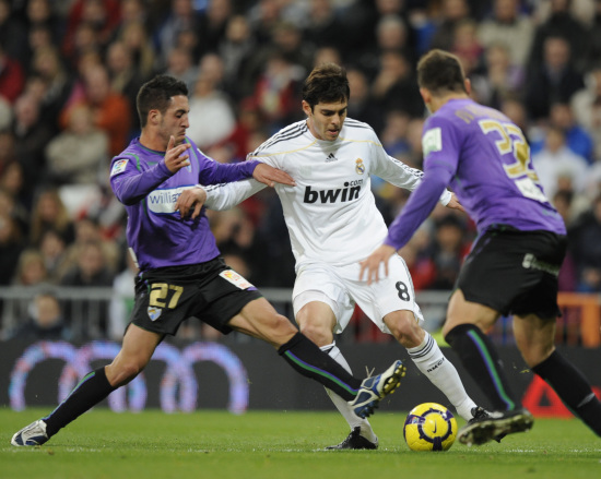 斯洛文尼亚主帅：奥布拉克感到不适，将缺席与瑞典的比赛