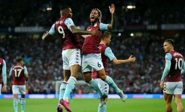 英超半场：穆里略破门，热苏斯进球被吹，森林1-0利物浦（英超半场战报：穆里略建功，热苏斯进球被判无效，森林暂时1-0领先利物浦）