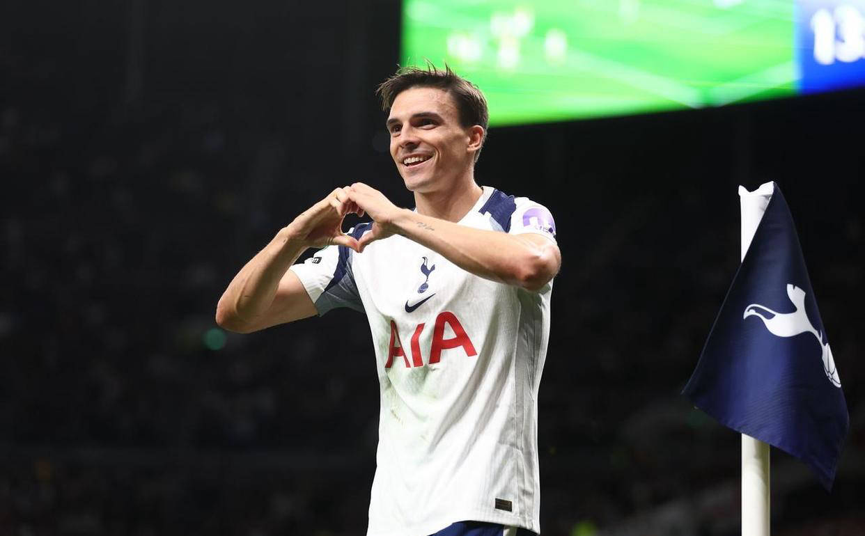 卡瓦尼时隔2个月重返赛场，点球破门助力博卡获胜（阔别两月复出！卡瓦尼点射建功助博卡取胜）