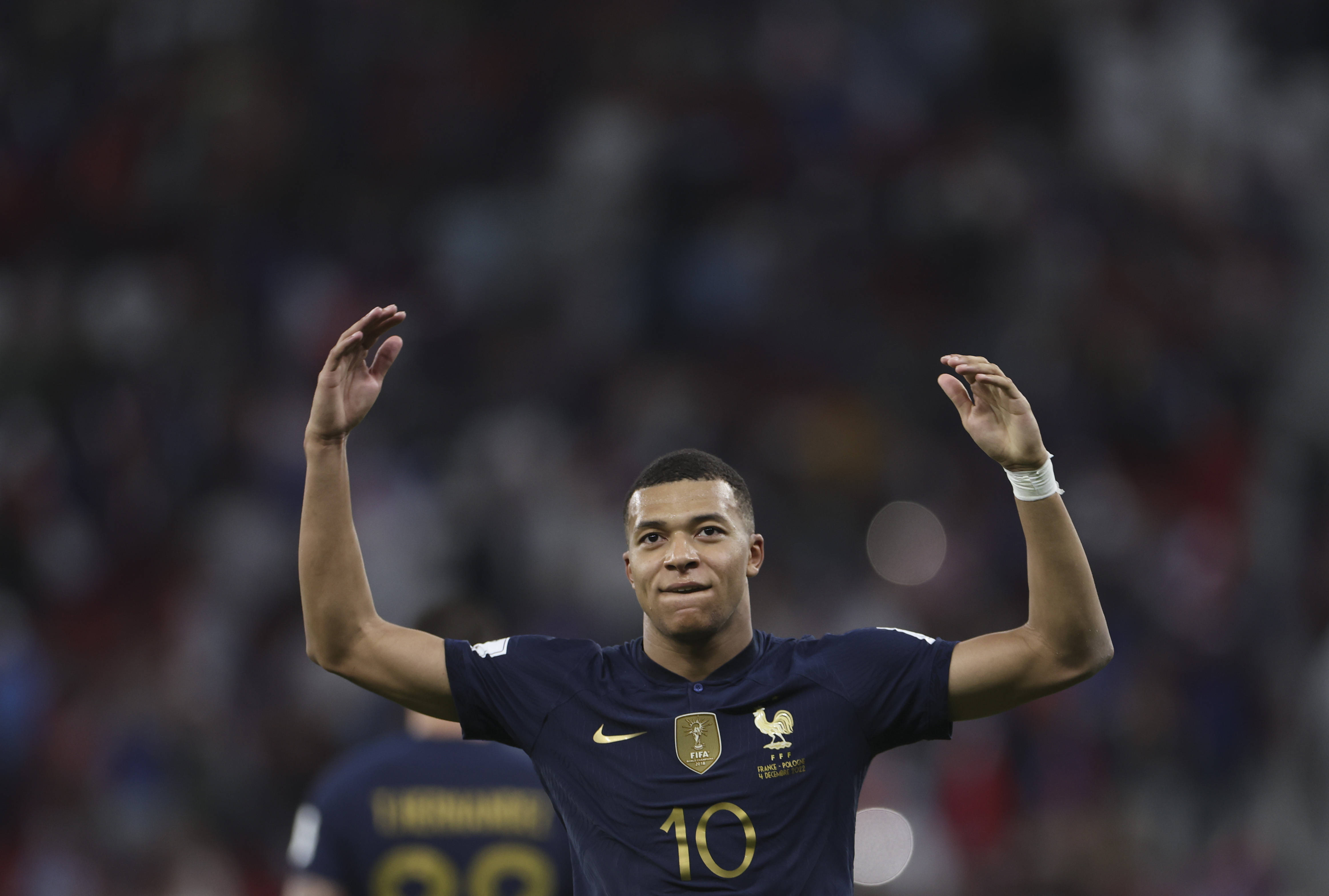 万隆主帅：周末联赛的胜利激励了我们，现在全队士气大振