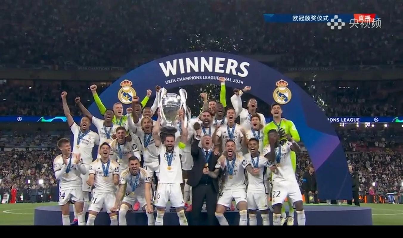 詹姆斯：防守时我们要拧成一根绳，并且时刻保持沟通