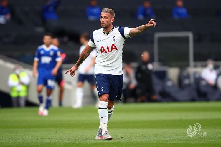 阿莫林：冬窗不引援就不会有球员离开；梅努是曼联的未来（阿莫林：除非冬窗有新援，否则无人离队；梅努是曼联的未来）